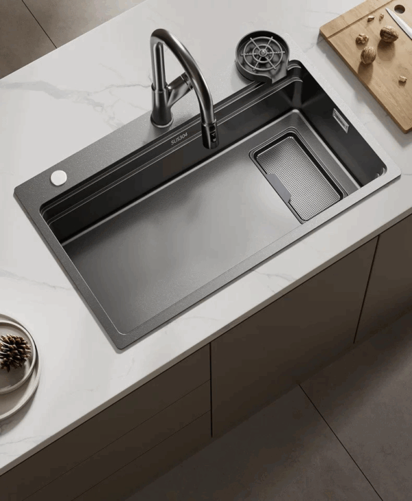 Hot Selling New Stainless Steel 304 Material Kitchen Sink Single Bowl Design with Handmade Strainer and Different Accessories