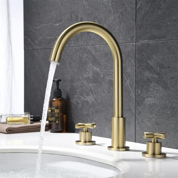 Luxurious CUPC 3 Hole Modern Style Brushed Gold Hot Sale Bathroom Ceramic Cartridge Brass Basin Faucet