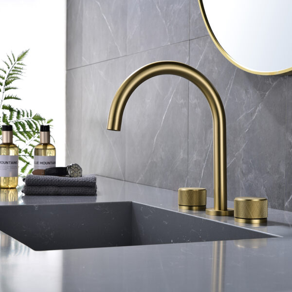 Luxury Matte Black Bathroom Sink Faucet Single Handle Waterfall Hot Cold Water Mixer Tap Brass Wash Basin Faucets